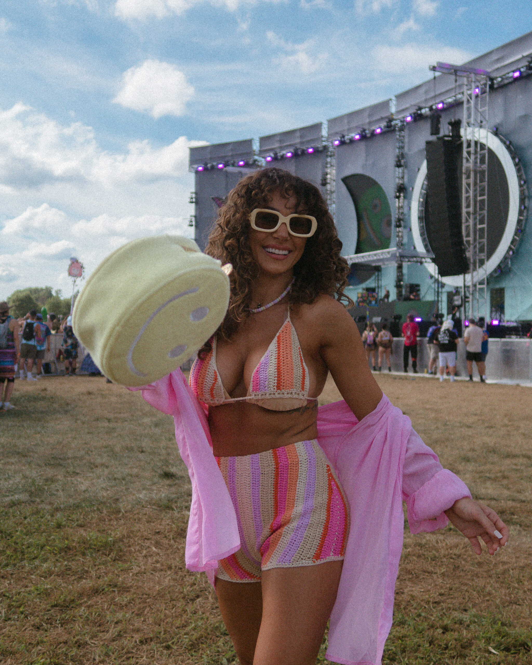 moonrise music festival Baltimore maryland crochet girl outfit ideas inso pink inspiration